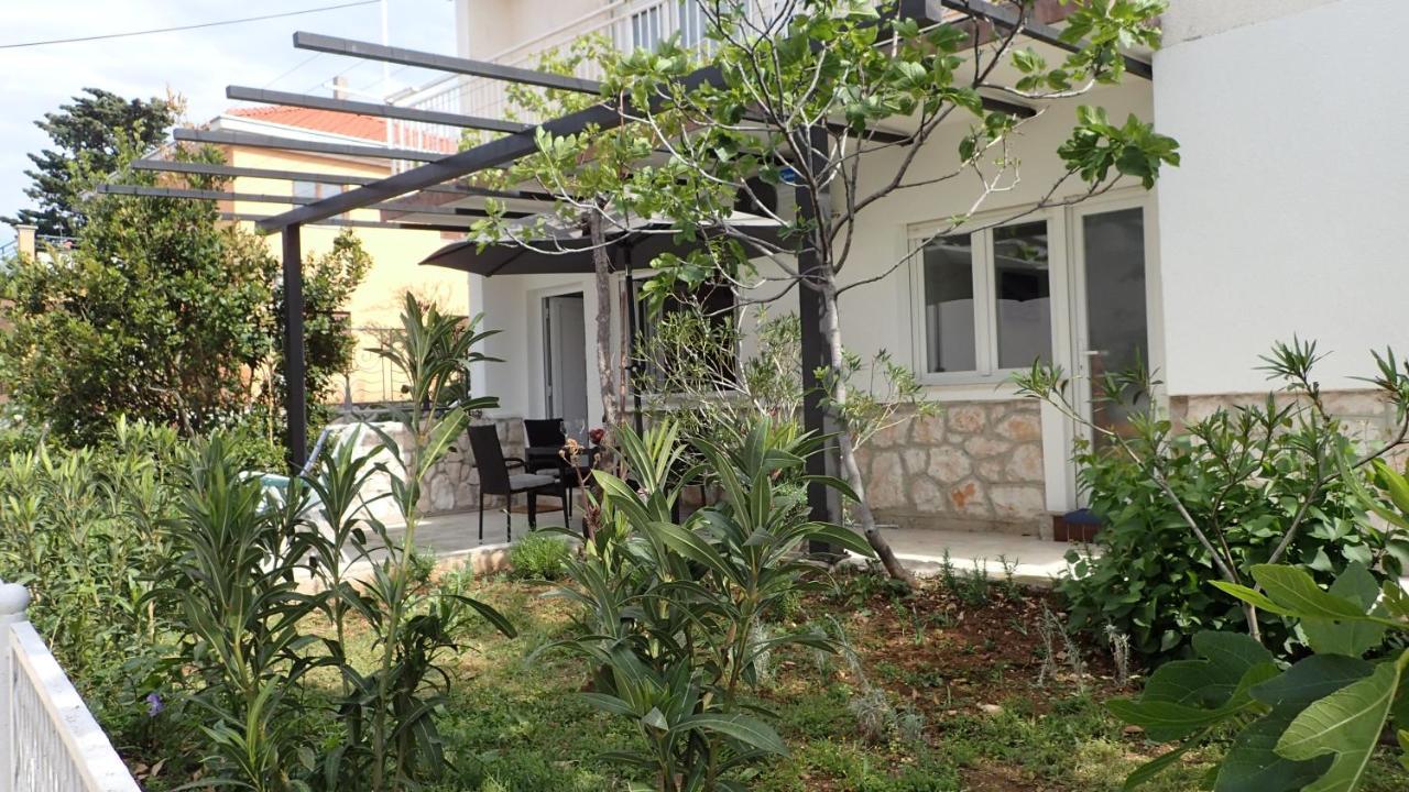 Apartman Vitamare 160 M From The Beach Novi Vinodolski Bagian luar foto