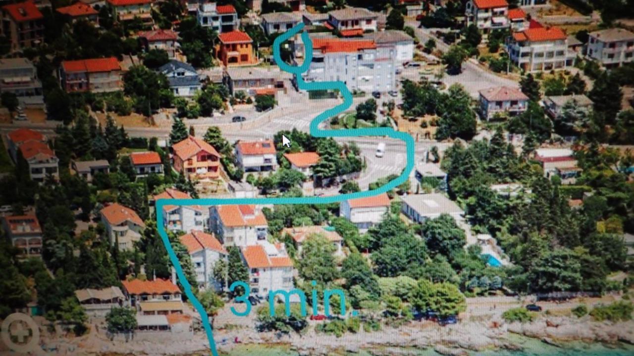Apartman Vitamare 160 M From The Beach Novi Vinodolski Bagian luar foto